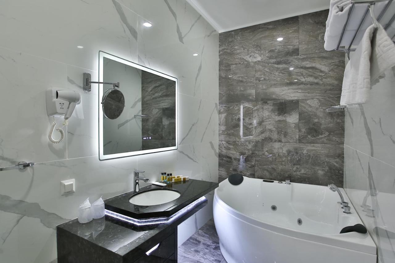 Paradise Plaza Luxury Hotel Bukhara Eksteriør bilde